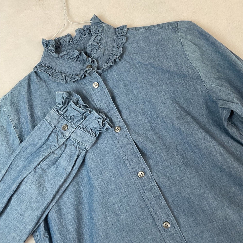 J.Crew Ruffle Neck Chambray Shirt Blue Indigo Button Down Classic Fit Size 2